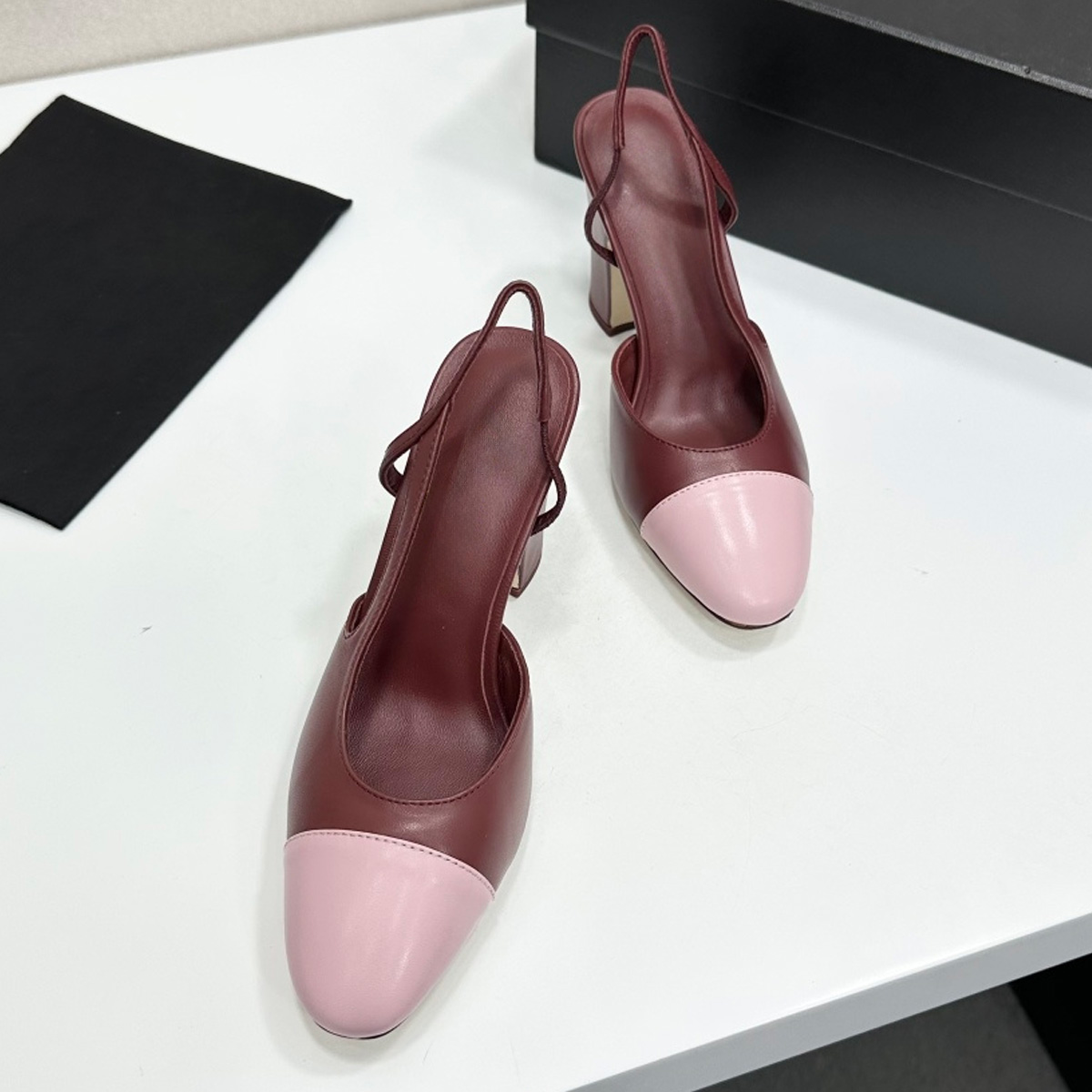 2026 Women's Two-Tone Slingbac - Casual Sandal Leather 评论和价格